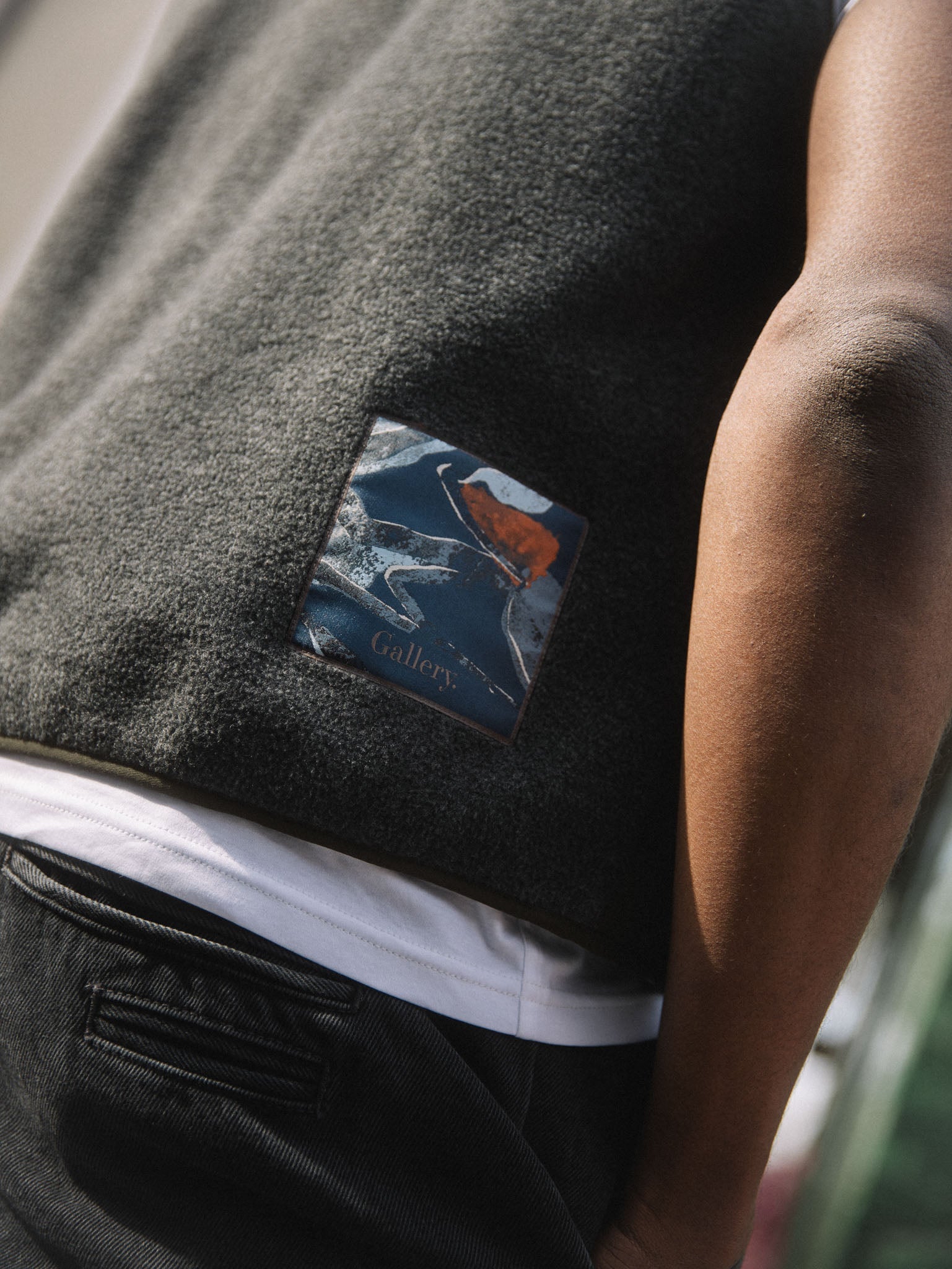 Modelshot / Dark Grey Melange / Detail